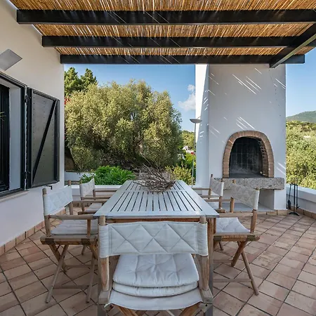 Willa Maison Raffaello - Exclusive With Sea View Geremèas